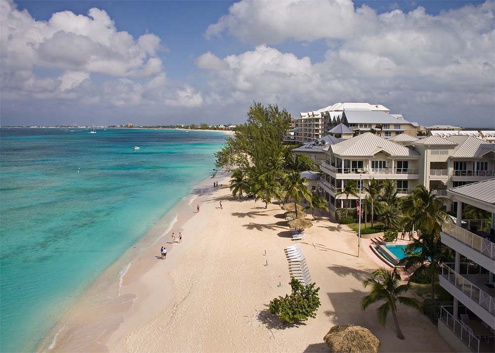 Caribbean Club Boutique Hotel, Grand Cayman Seven Mile Beach ภายนอก รูปภาพ