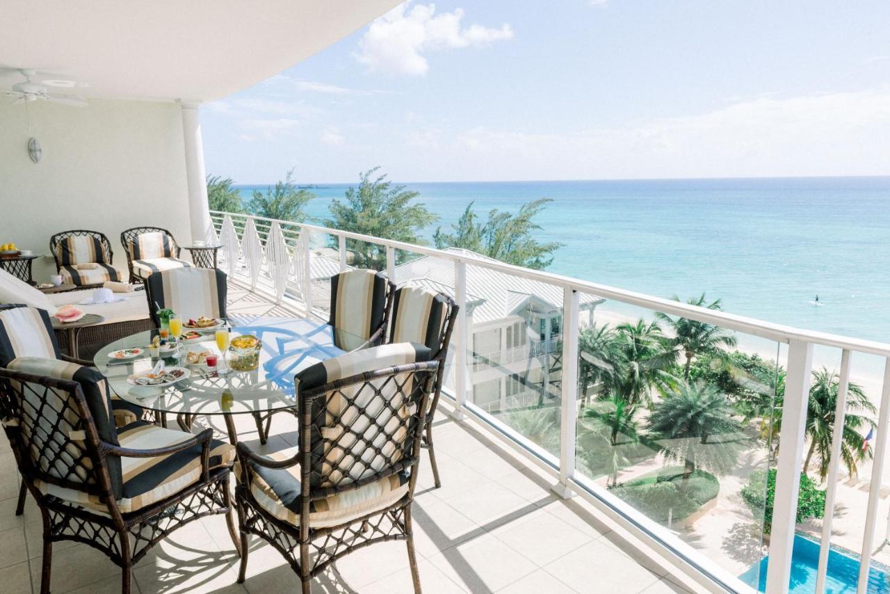 Caribbean Club Boutique Hotel, Grand Cayman Seven Mile Beach ภายนอก รูปภาพ